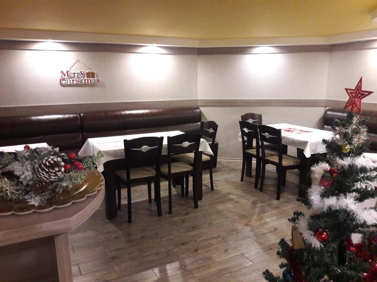 Advel Guest Hous Hotel Madzhare Luaran gambar
