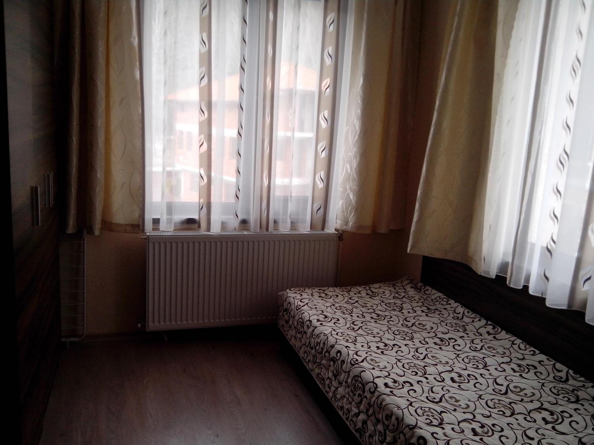 Advel Guest Hous Hotel Madzhare Luaran gambar
