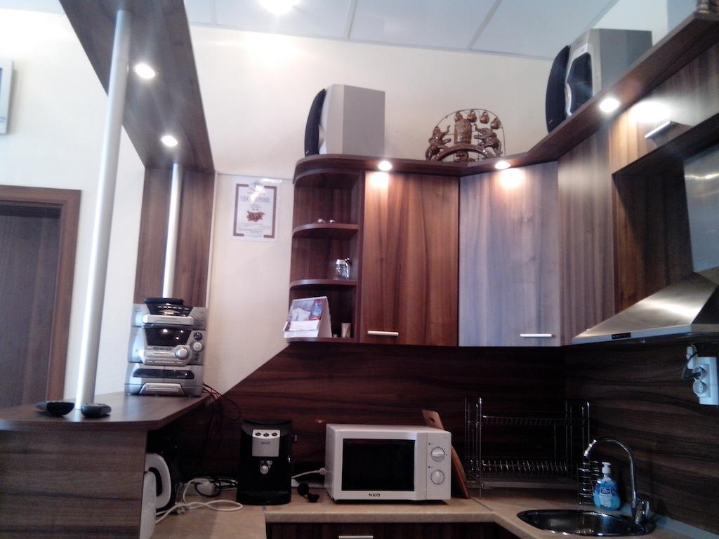 Advel Guest Hous Hotel Madzhare Bilik gambar